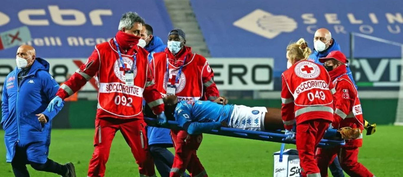Serie A: «Πάγωσαν» με τον Β.Όσιμεν - Αποχώρησε χωρίς τις αισθήσεις του